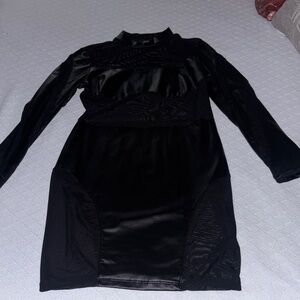 Elegant Black Long Sleeve Dress